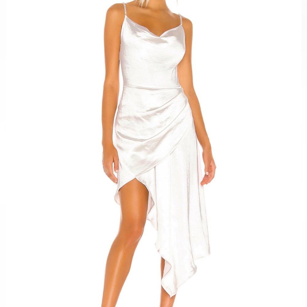 X REVOLVE Jacinda Dress in White
ELLIATT